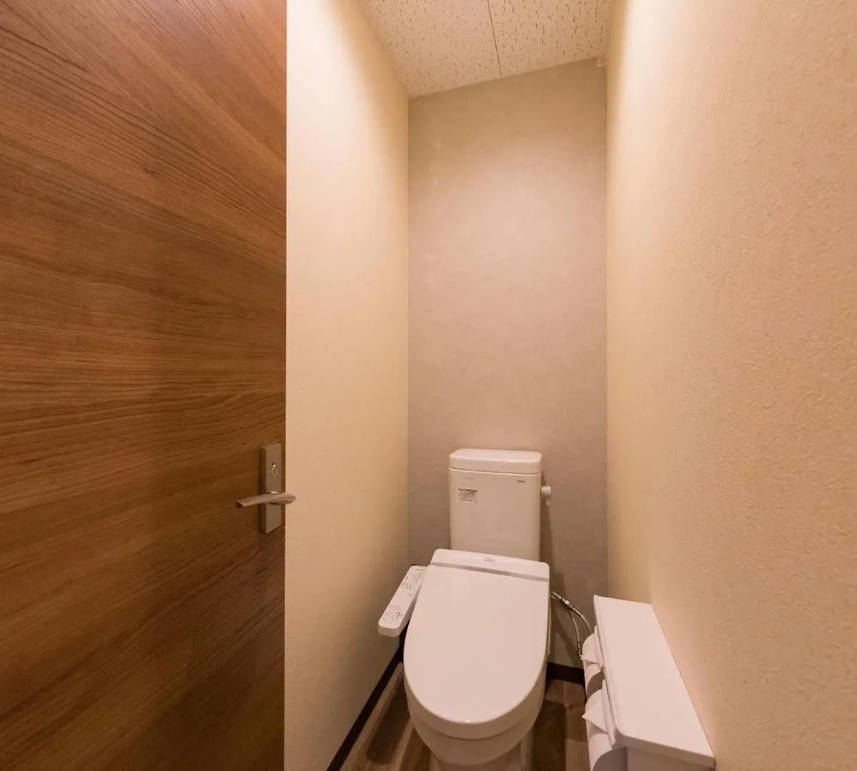 Hostel Simple Stay Kanon Nanba Minami Osaka